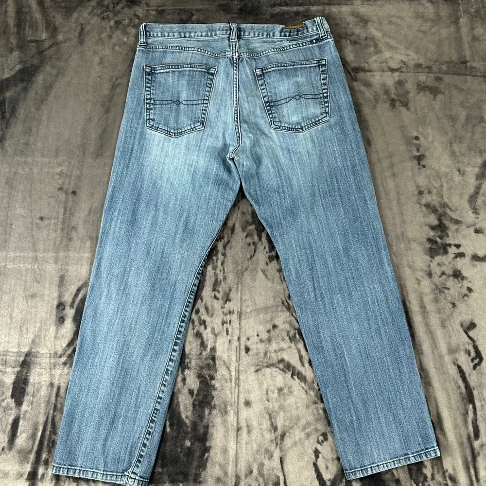 Lucky Brand 221 Original Straight Jeans Mens 34x30 Blue Medium Wash Denim